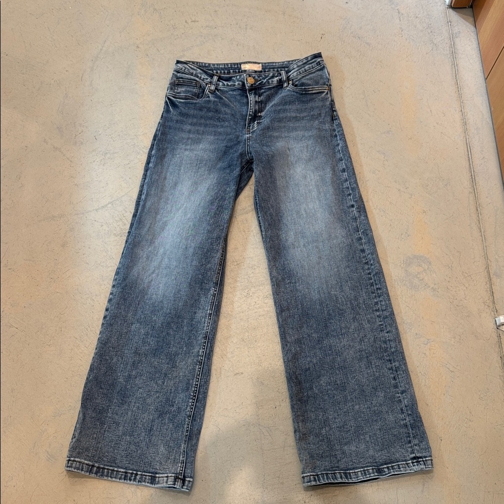 Kut from the Kloth Light Blue Denim Jeans